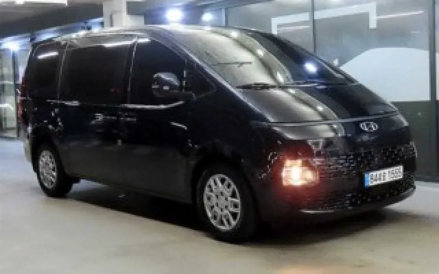 스타리아 2WD 디젤 카고 모던 현대 2023년 10월 54,286km