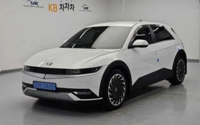아이오닉 5 롱 레인지 4WD 현대 2022년 12월 200,028km